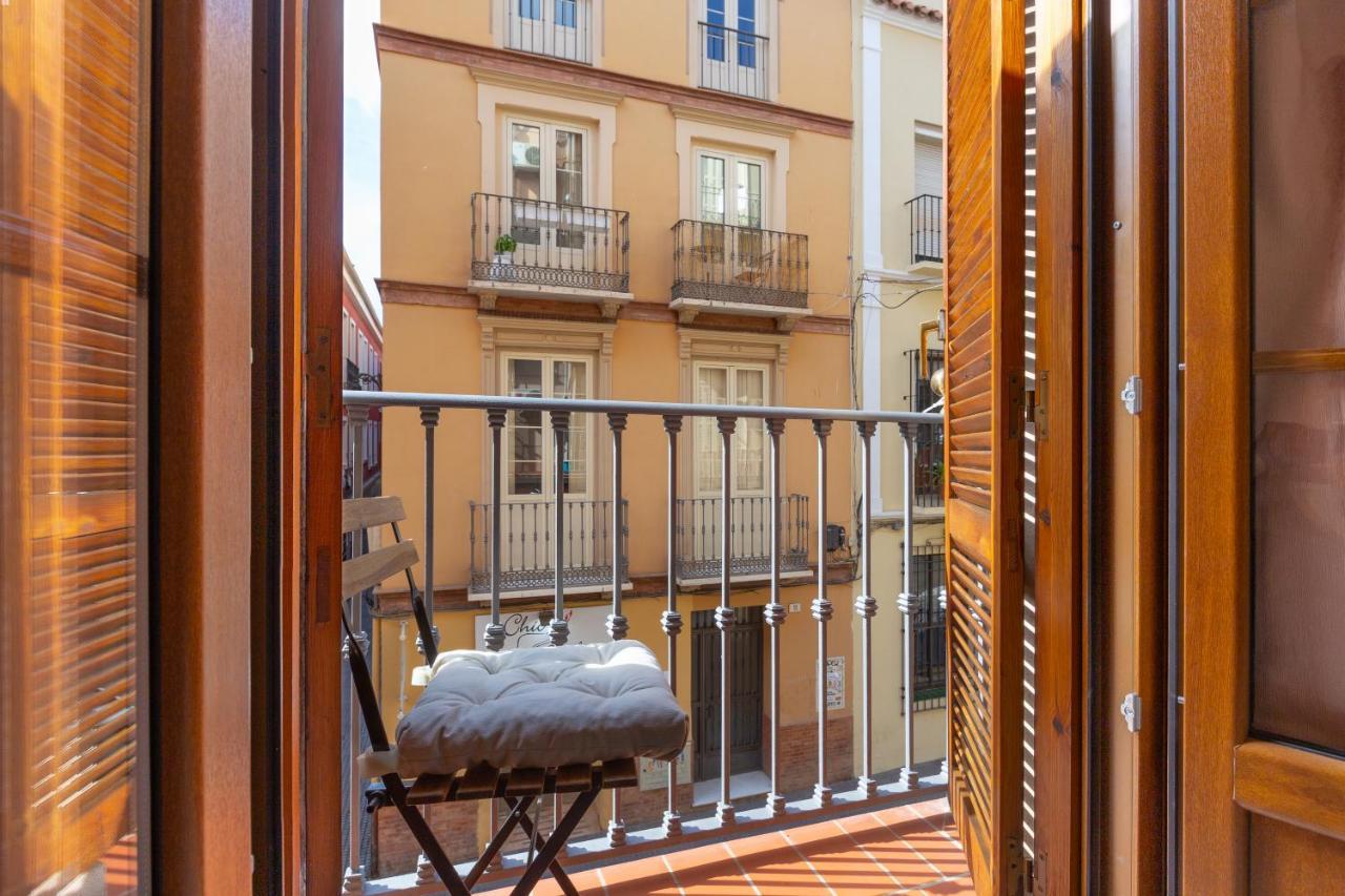 Bright Apartment With Patio And Balconies In The Center Malaga Bagian luar foto