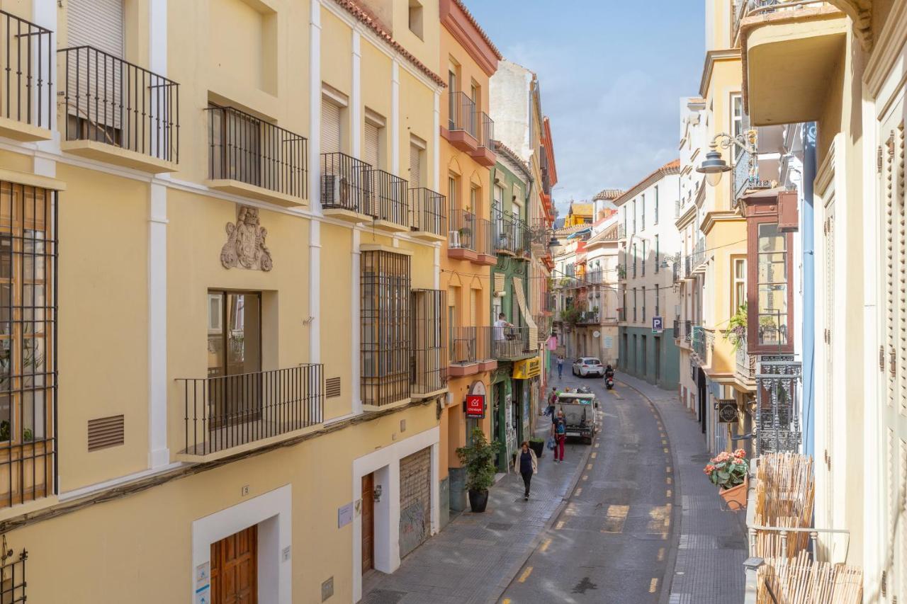 Bright Apartment With Patio And Balconies In The Center Malaga Bagian luar foto